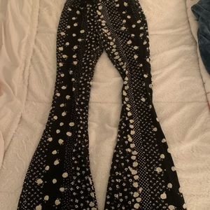 Super cute flower yoga/flair pants!